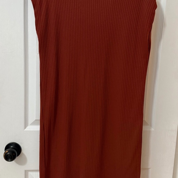 Womens Rib-Knit Button-Front Shift Dress - Picture 2 of 4